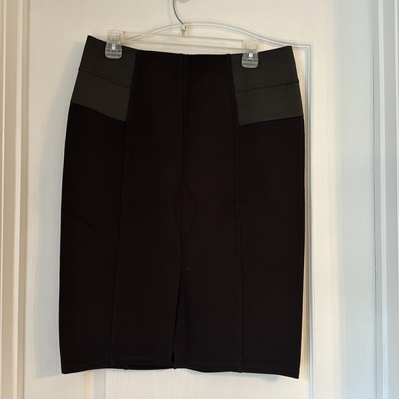 Calvin Klein Pencil Skirt, Size 10 - Picture 3 of 4